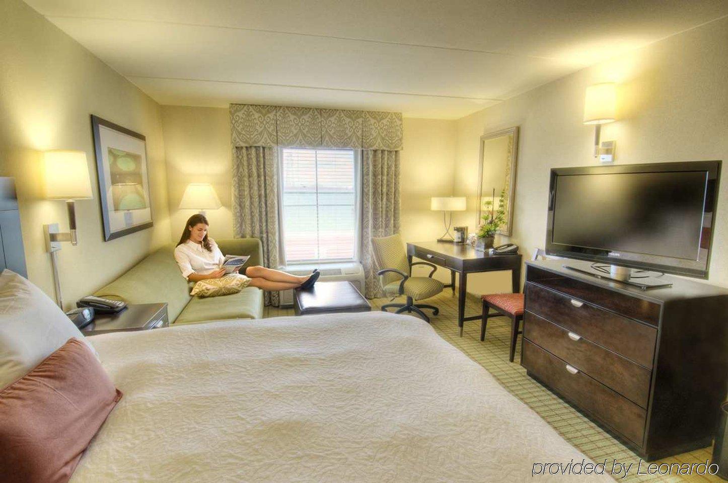 Hotel Hampton & Downtown 3*