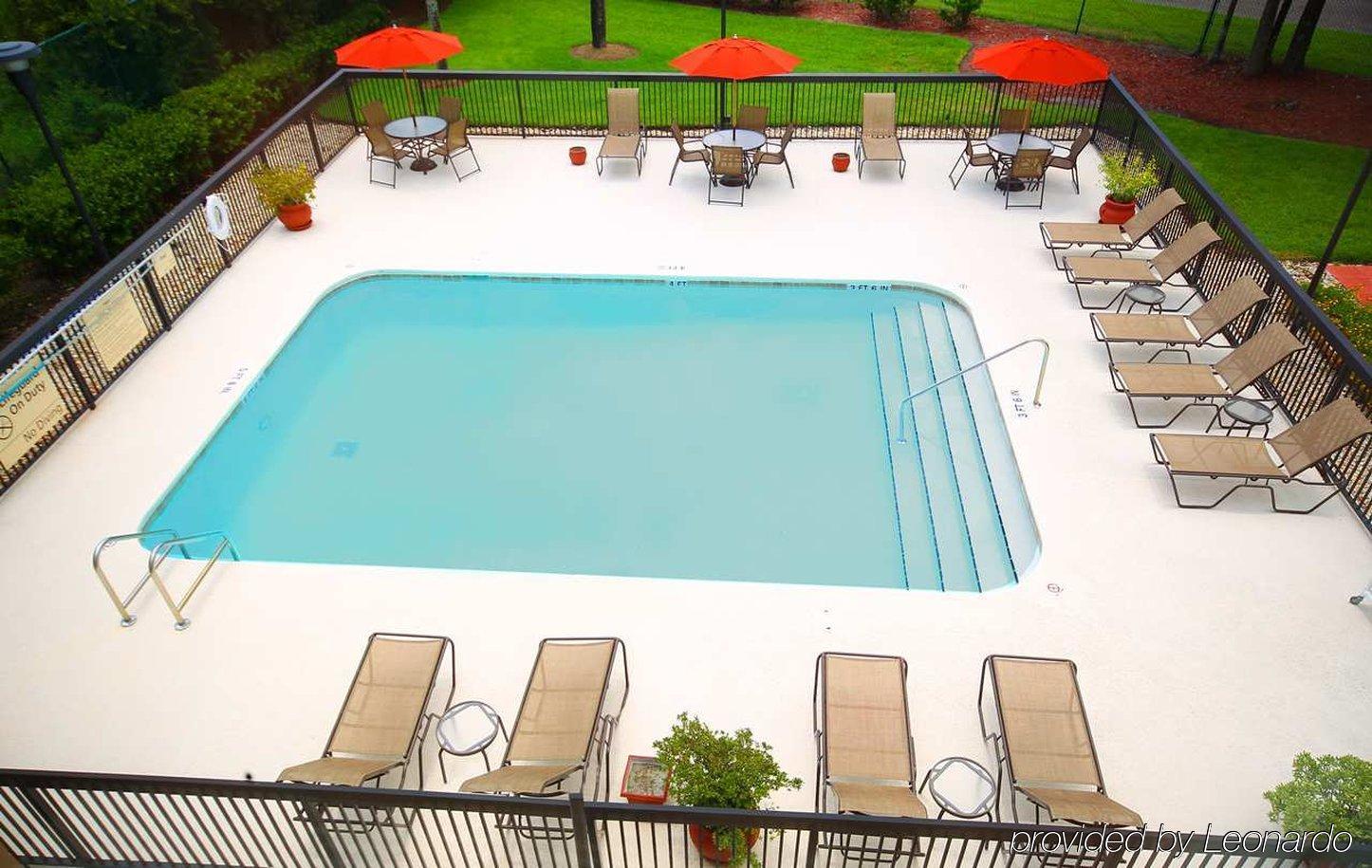 Hotel Hampton 3*