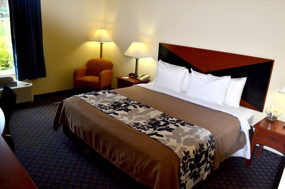 Sleep & University-shands Hotel