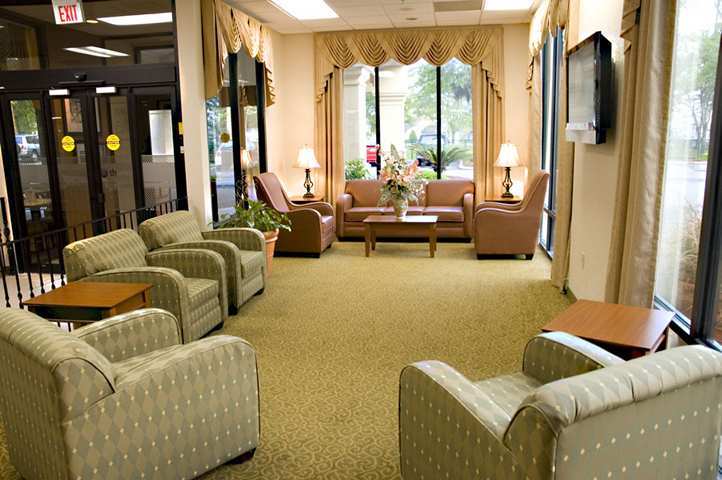 Hotel Hampton 3*