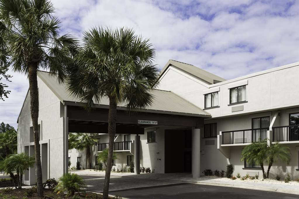 Doubletree By Hilton Hotel