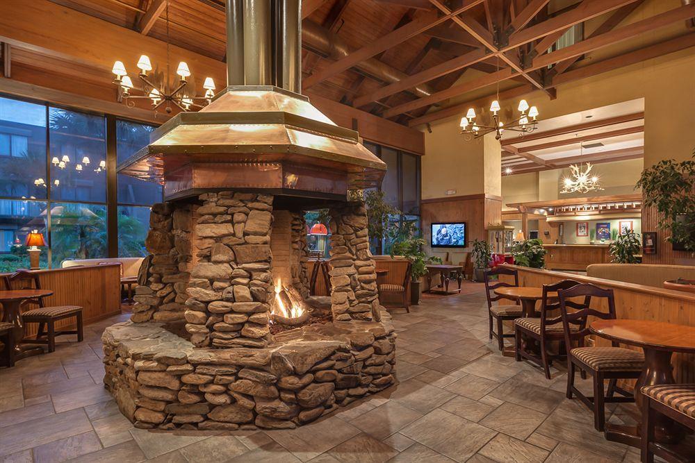 Doubletree By Hilton Gainesville