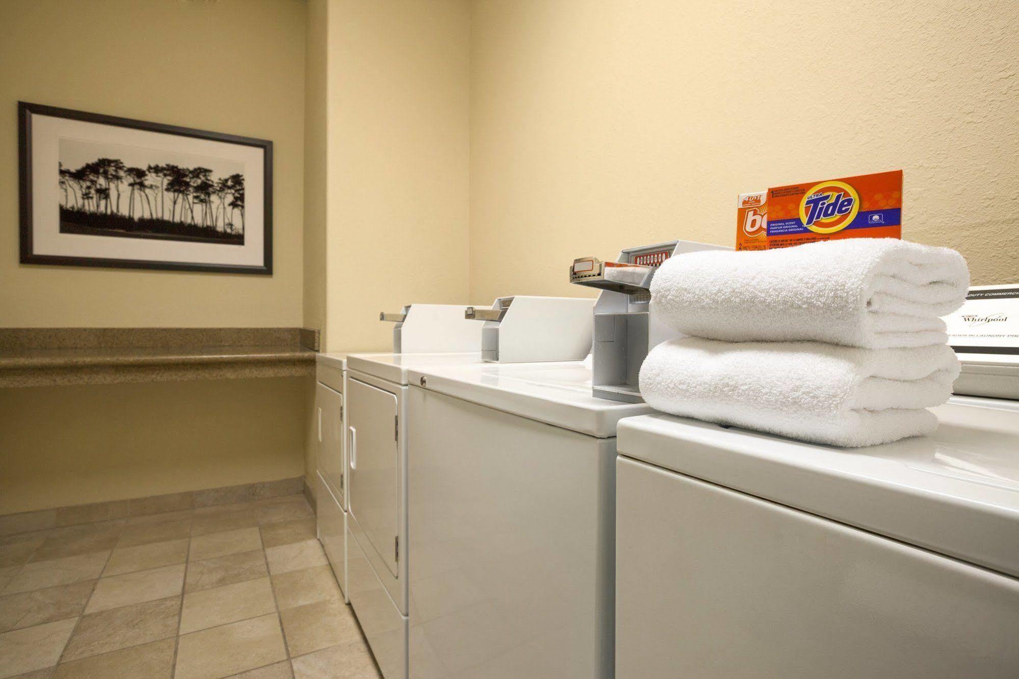 Hotel Country & By Radisson, Gainesville, Fl 3*