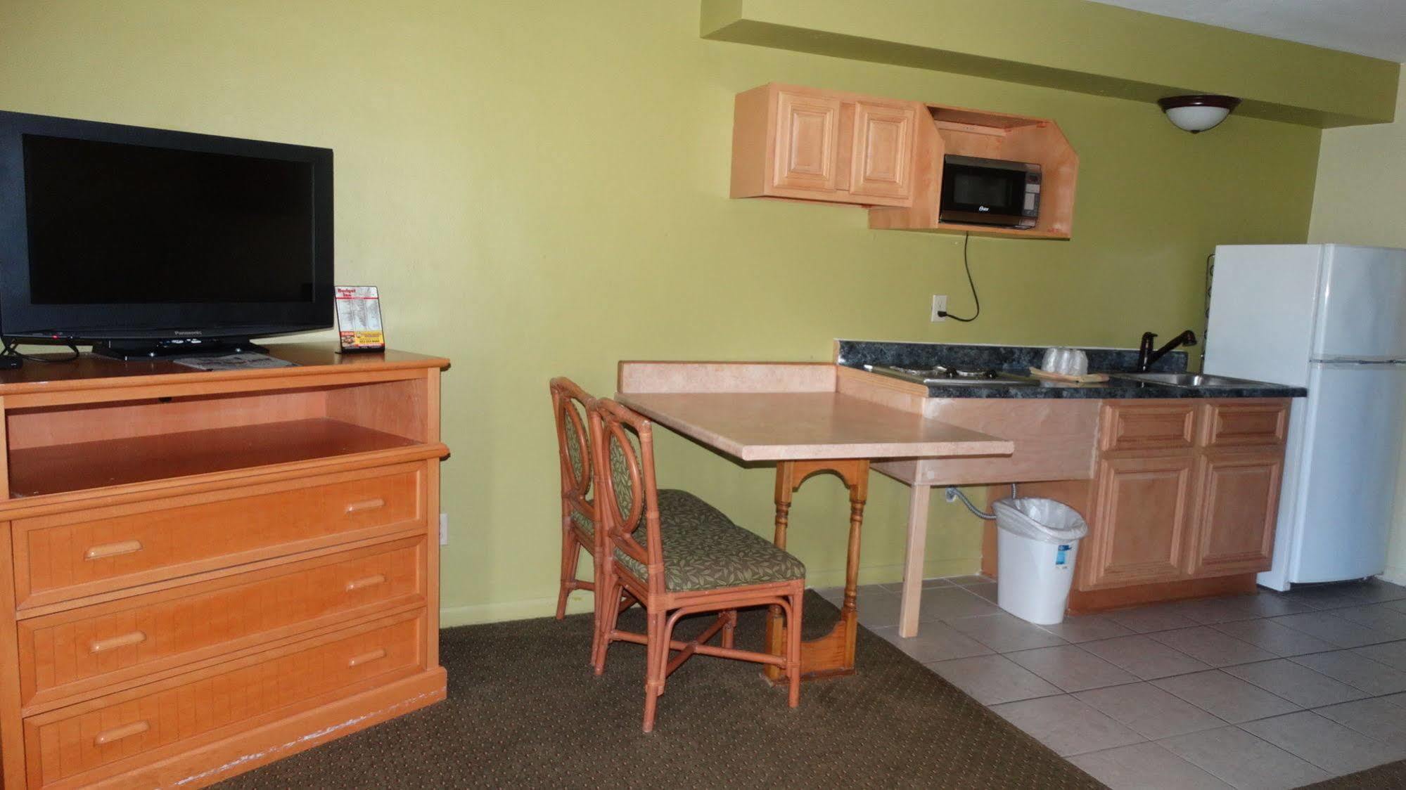Budget - Motel 2*