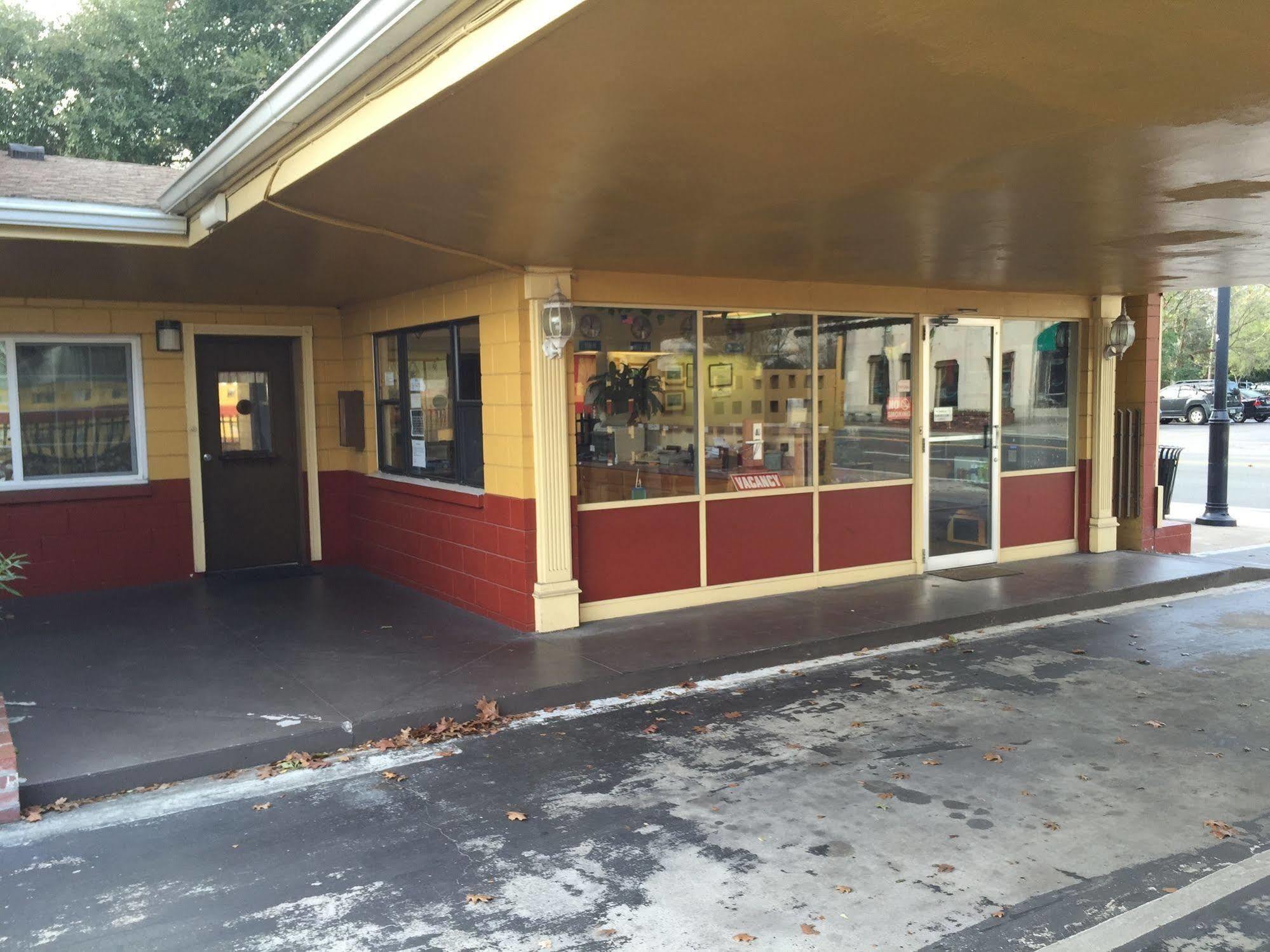 Gainesville Lodge