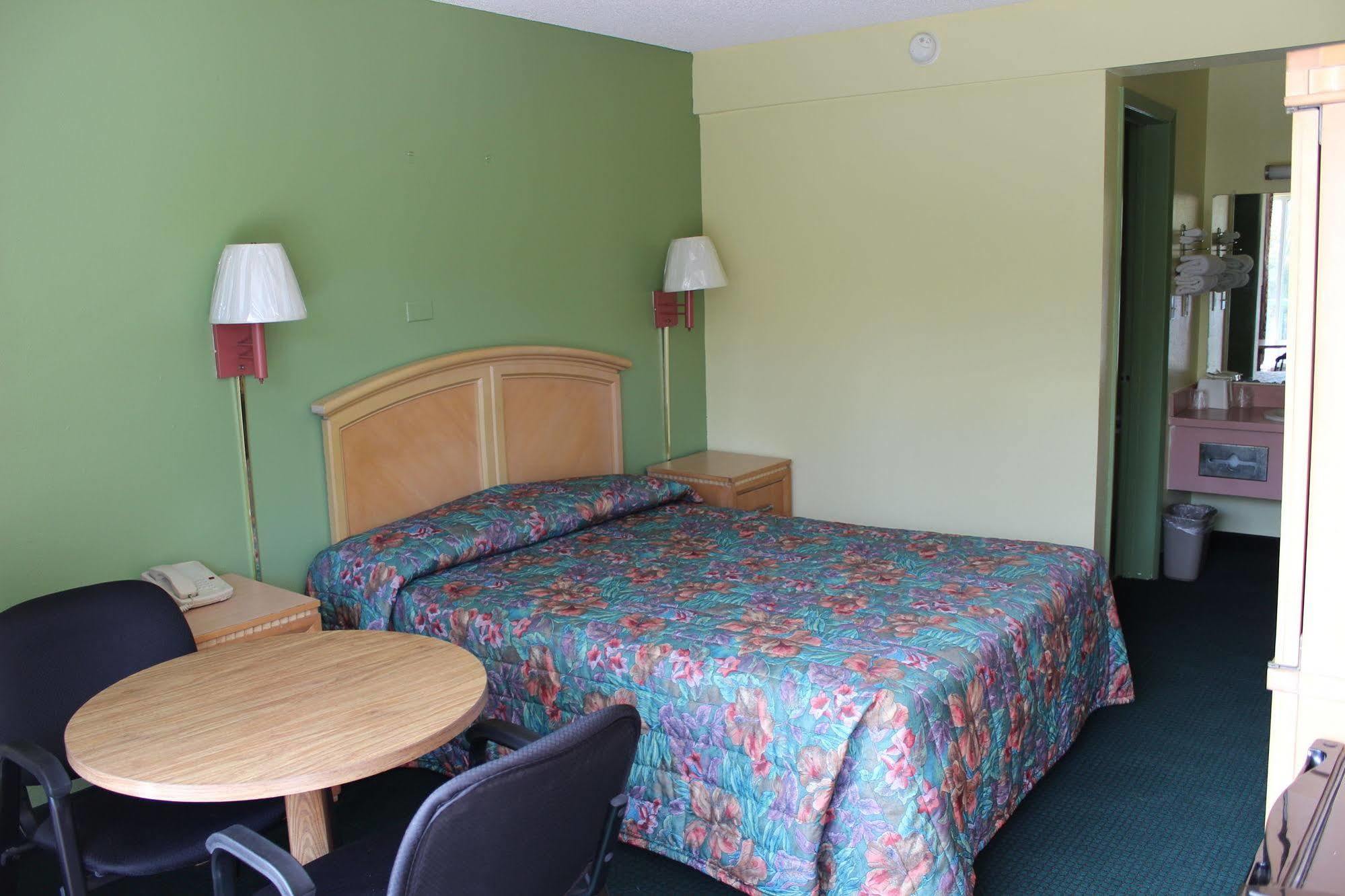 Motel Travelers