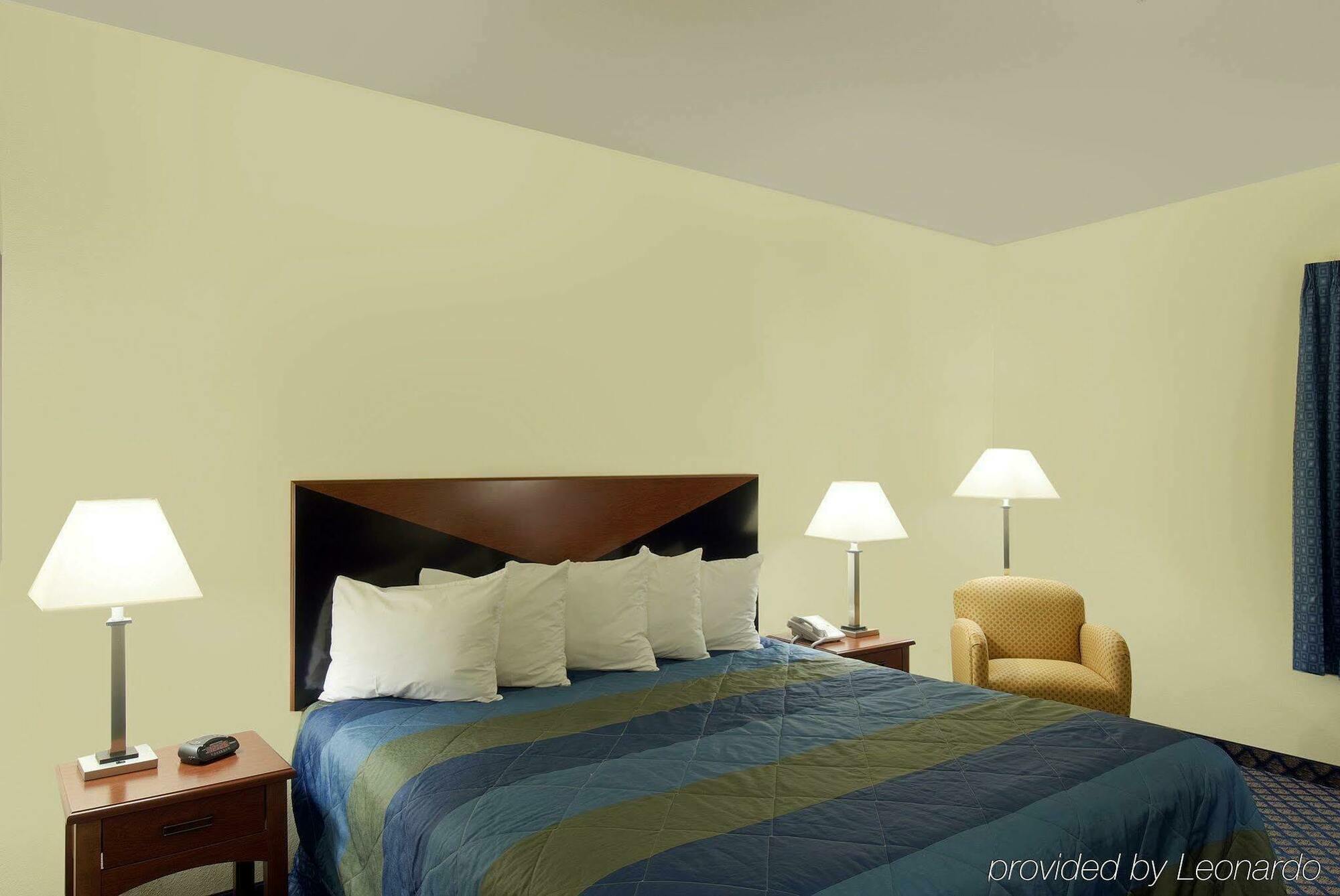 Sleep & University-shands Hotel 3*