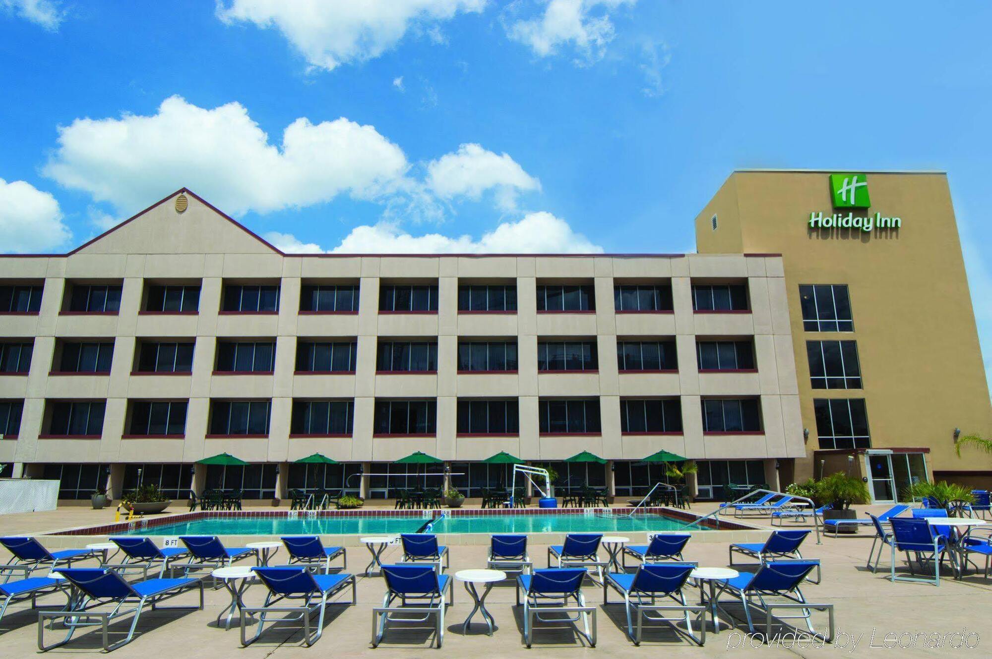 Hotel Gainesville-university Center By Ihg 3*
