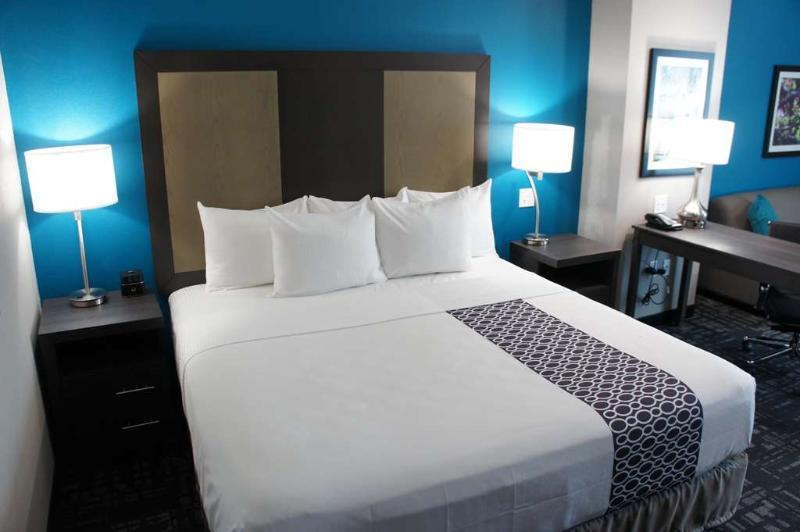 La Quinta By Wyndham Hotel 3*