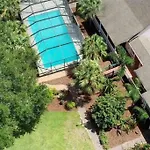 University House - 8 Bedrooms Walk To Uf / Stadium