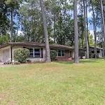 Gator Ranch House 1.5 Miles From Stadium