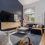 Quiet, Convenient & Modern Haven
