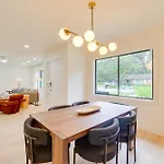 1 Mi To Ben Hill Griffin Stadium Home With Patio!