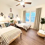 The Prairie Suite Newly Built Upscale Central