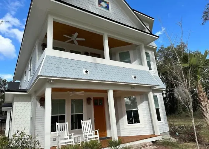 Gator Grove - Queen Ann White - New Build!