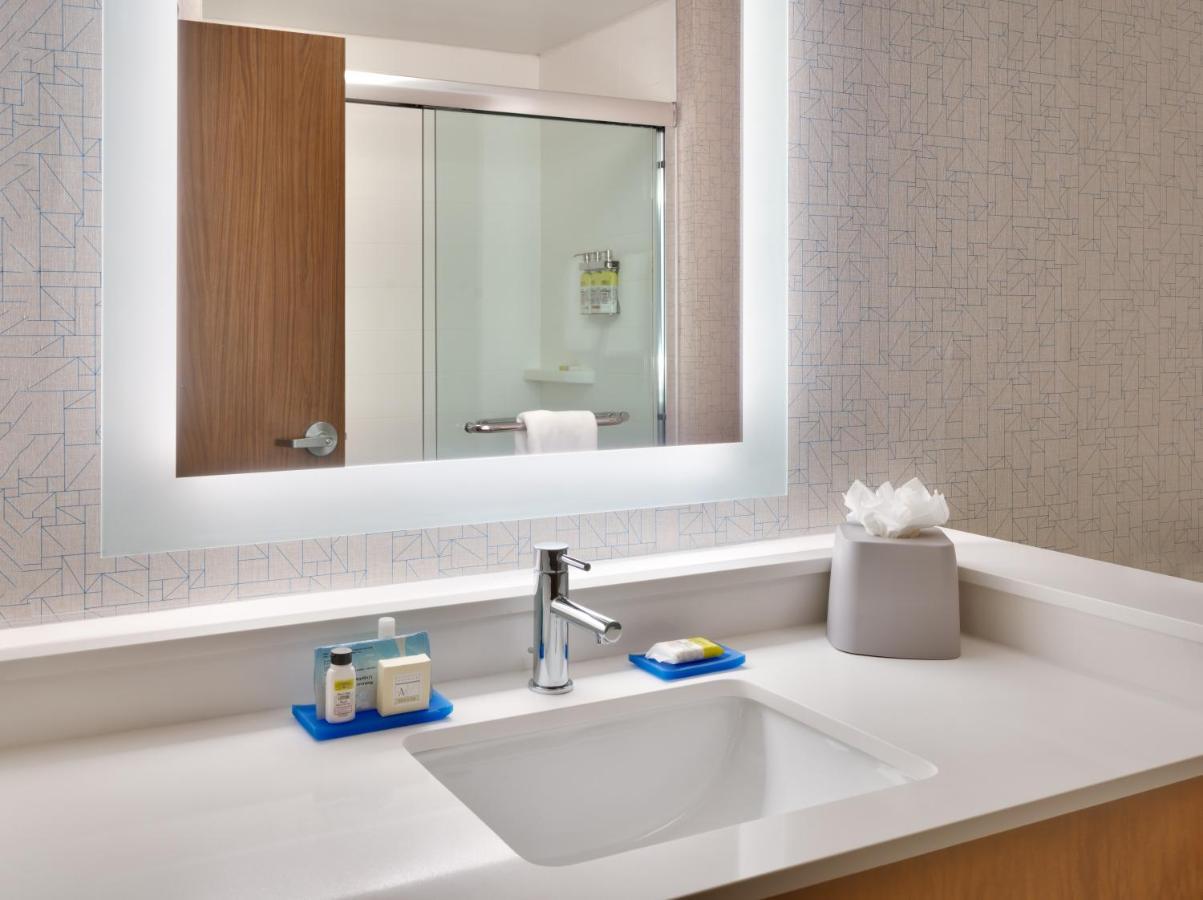 Express & - I-75 By Ihg Hotel 3*