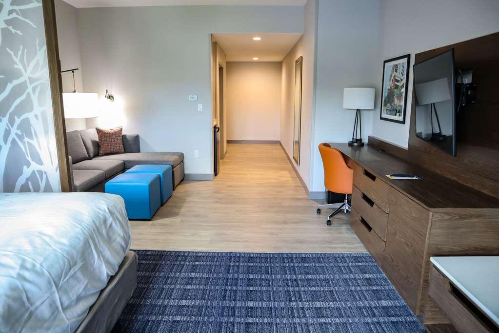 Hotel Comfort Near Gainesville