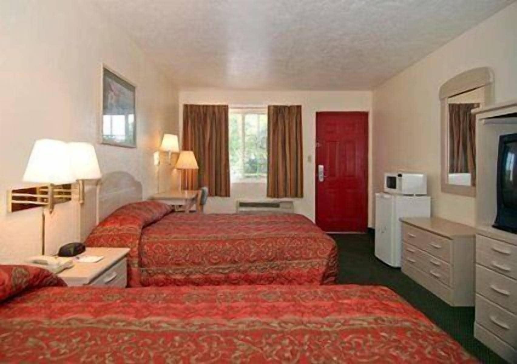 Inn Rodeway - Area 2*