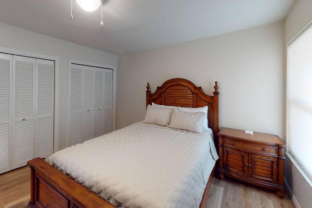 Gator Pool And Hot Tub House -1.5 Miles To Stadium * Gainesville