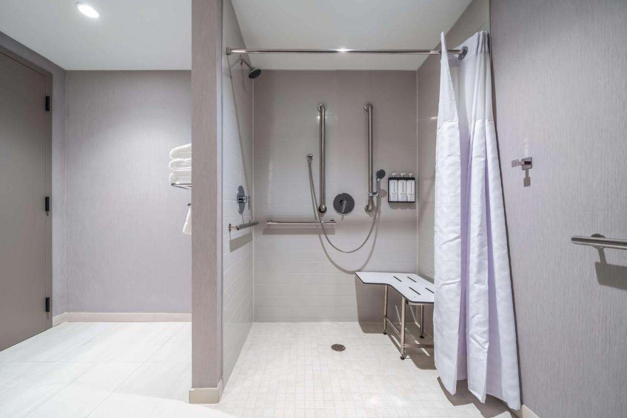 Hyatt Place Downtown * Gainesville
