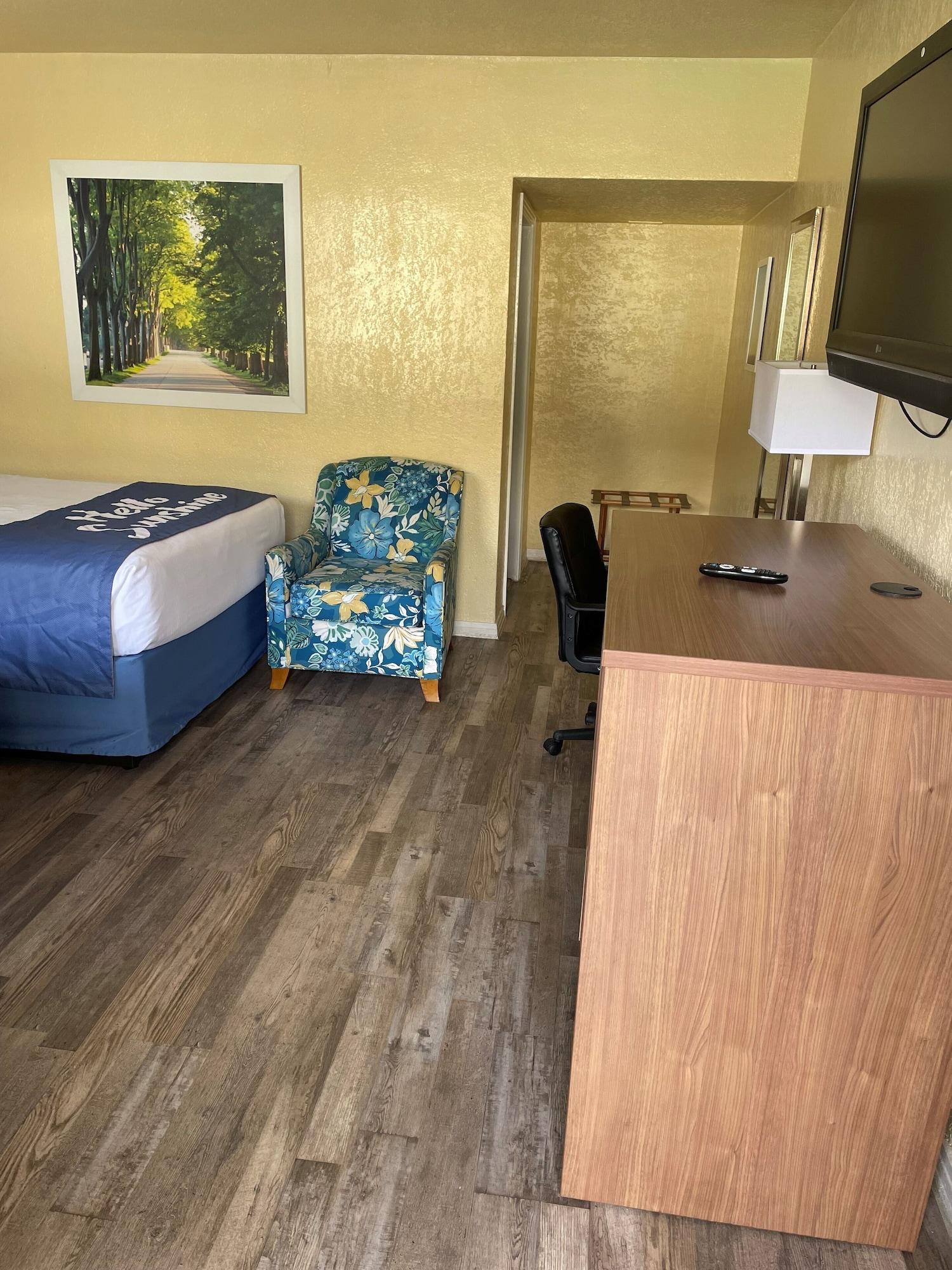 Hotel Days By Wyndham University Gainesville