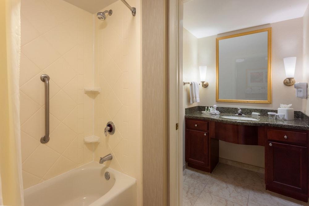 Homewood By Hilton Hotel 3*