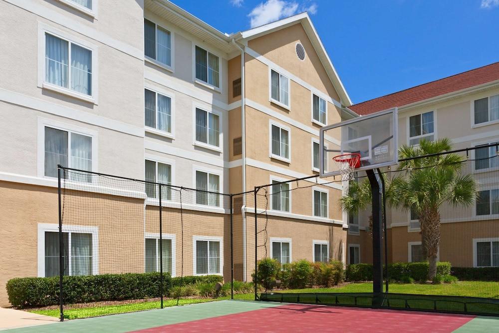 Hotel Homewood By Hilton Gainesville