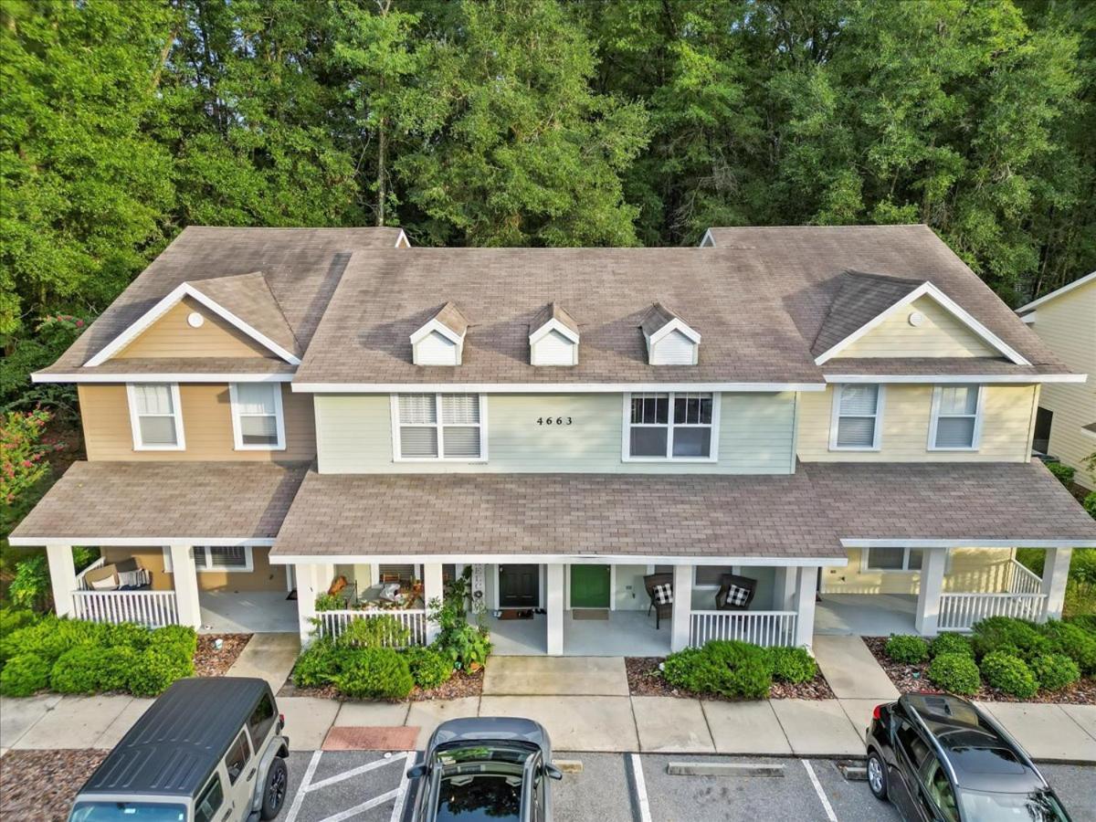 Villa King Bed Cozy Townhouse 10 Min From Uf *