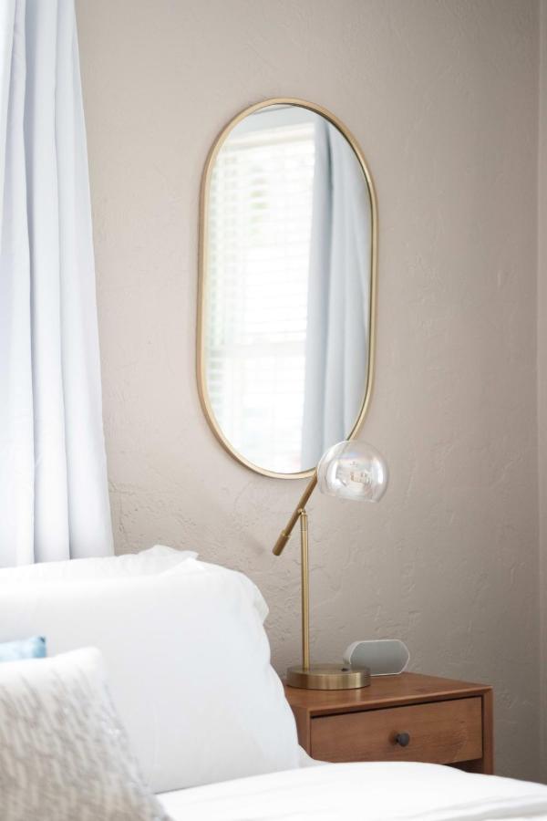 1 Mile To Uf & 5 Min Walk Downtown Pet Friendly Holiday home *