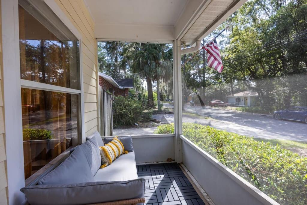 Your Uf Getaway: 1 Block From Campus - 4 Bd Haven Gainesville