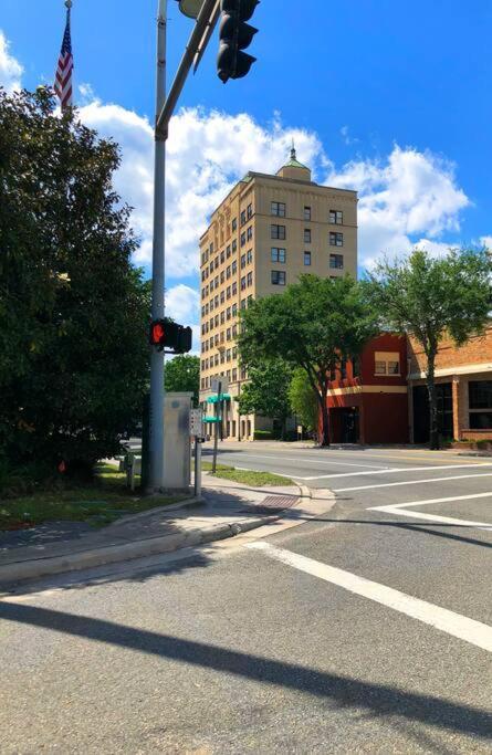 Apartment 5-star Luxury - Atop The Seagle Building Gainesville