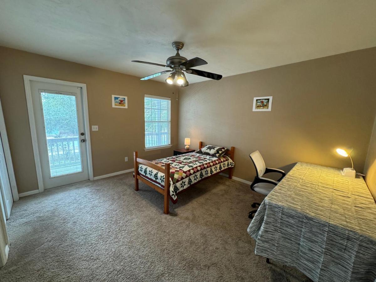 A Stylish And Comfy Place To Homestay Gainesville