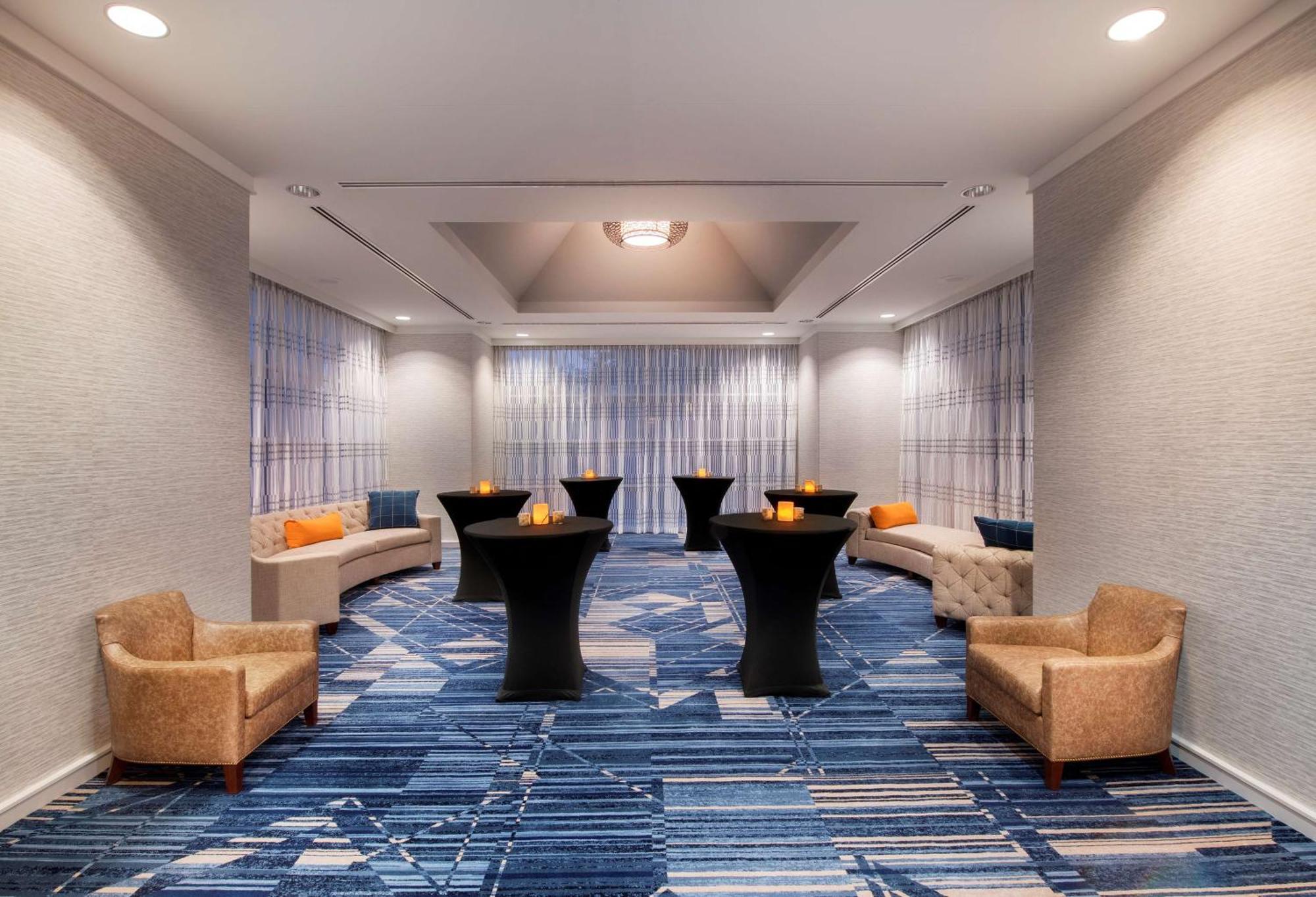 Hotel Hilton Of Florida Conference Center 4*