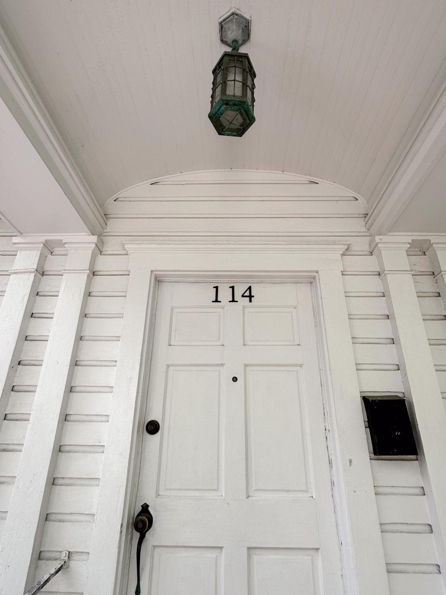 Adorable 1920s Near Uf Stadium Sleeps 10 *