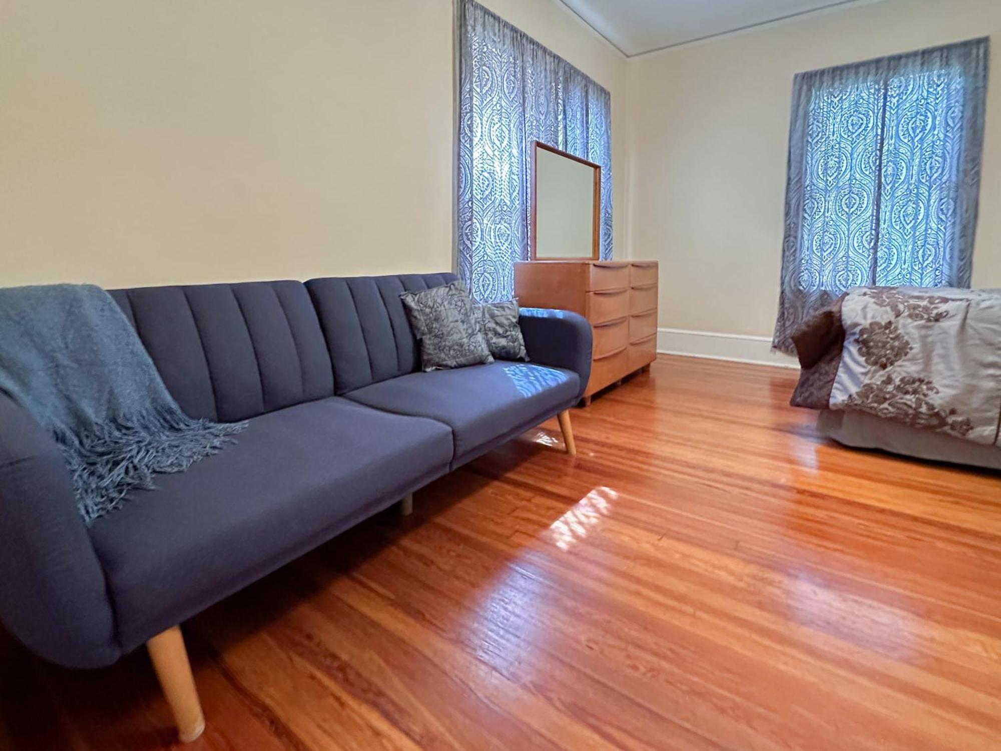 Adorable 1920s Near Uf Stadium Sleeps 10 Gainesville