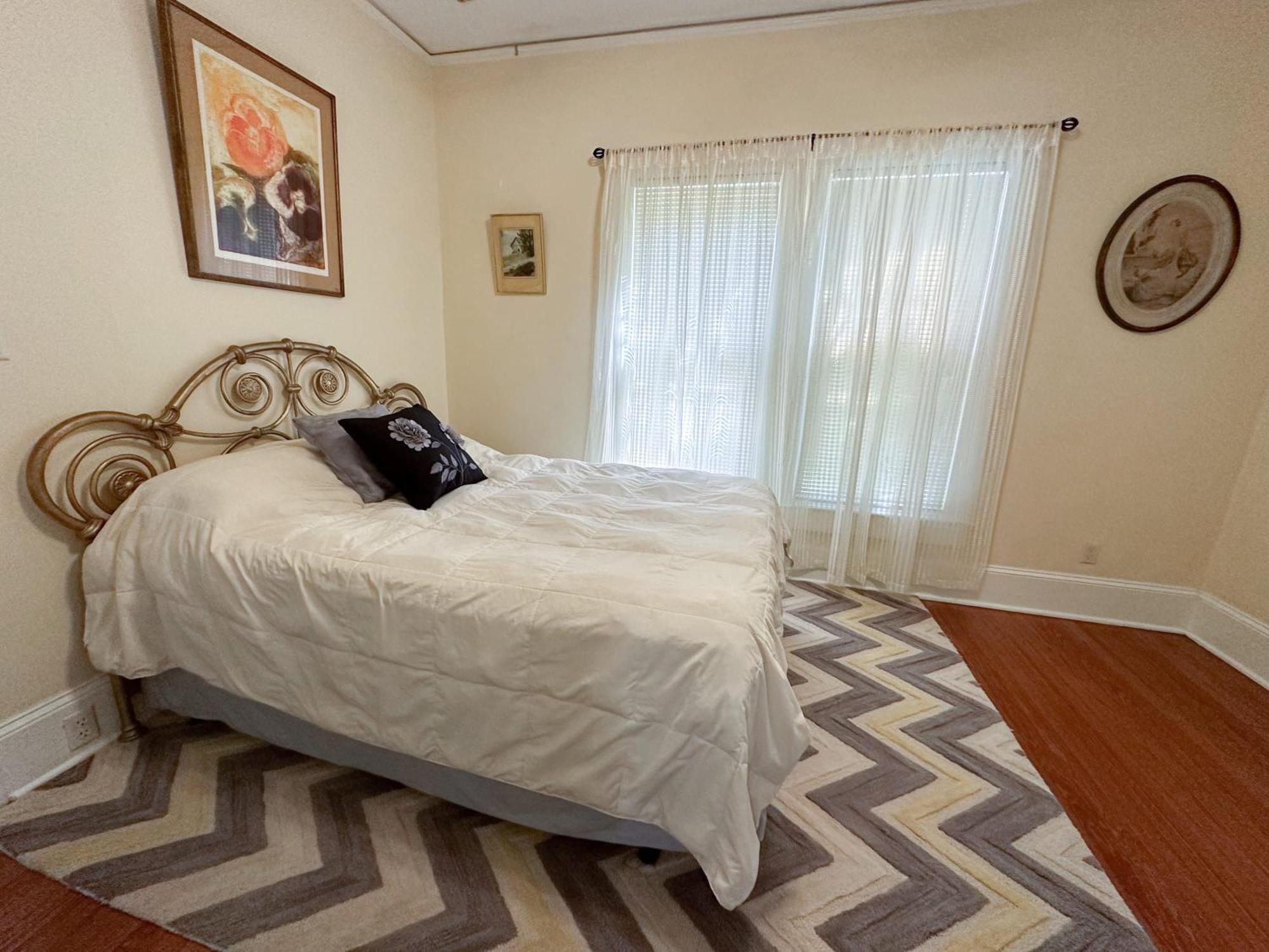 Adorable 1920s Near Uf Stadium Sleeps 10 * Gainesville