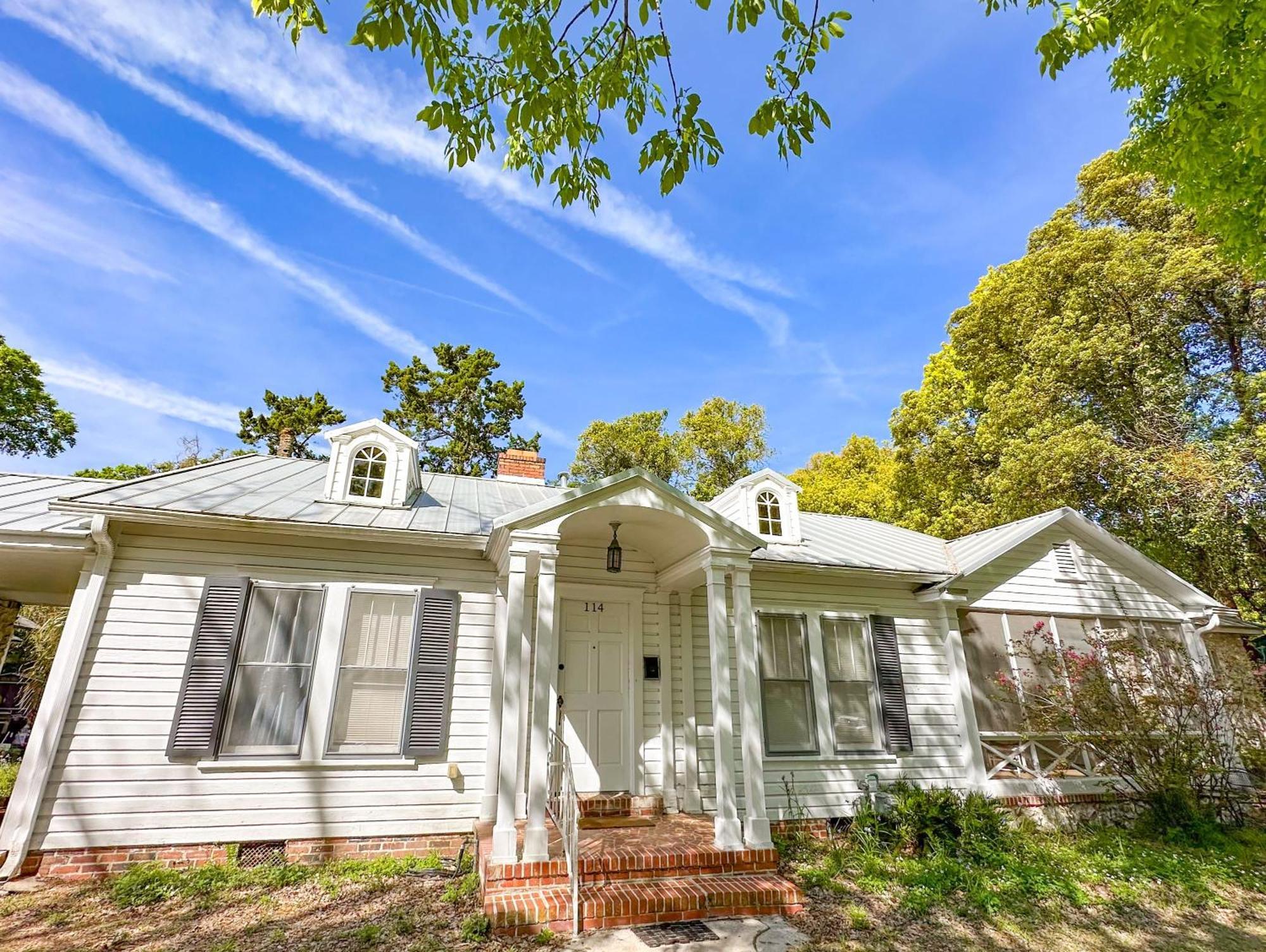 Holiday home Adorable 1920s Near Uf Stadium Sleeps 10 Gainesville