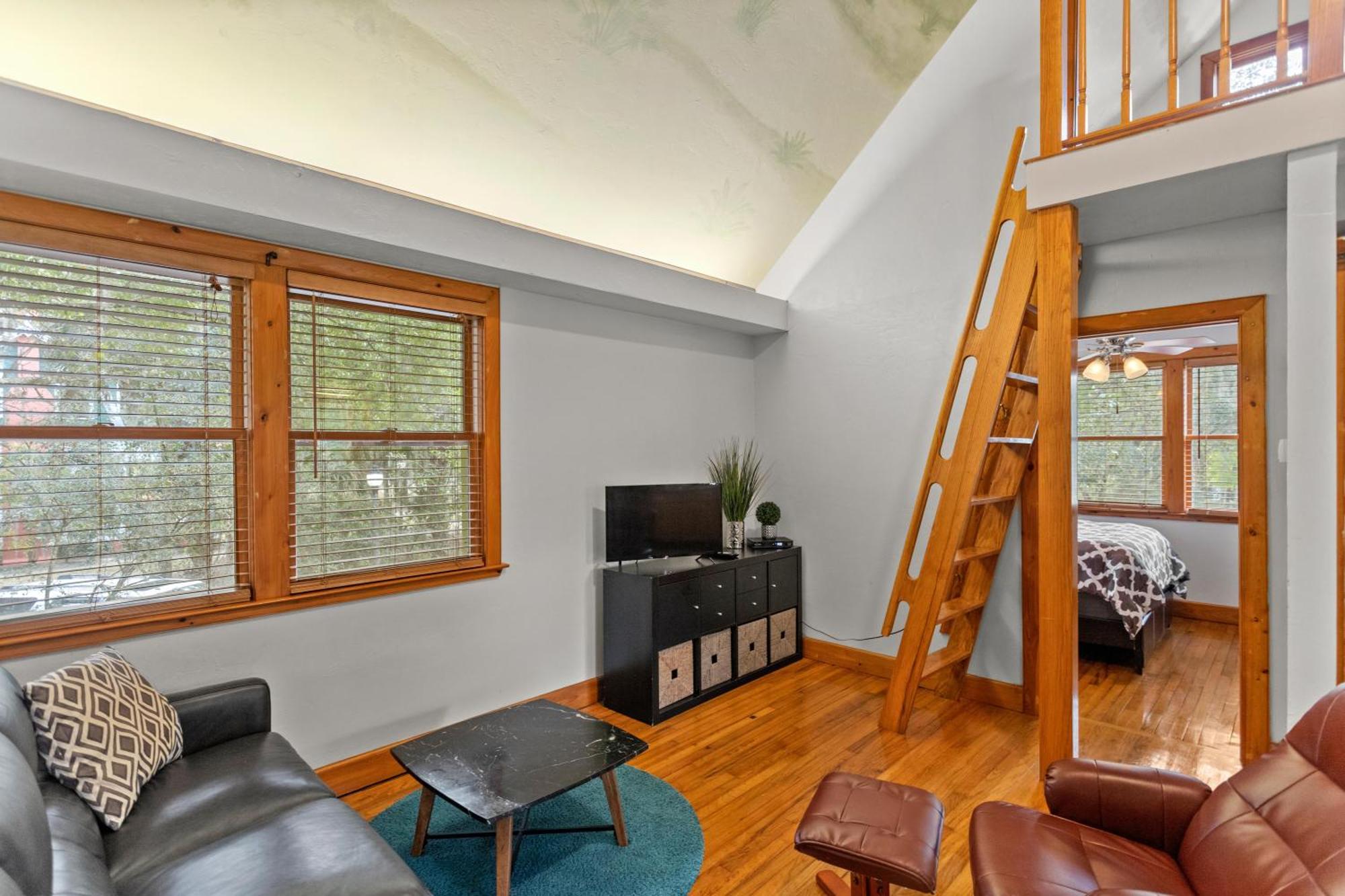 Apartment Cozy Townhome Near Uf Campus *