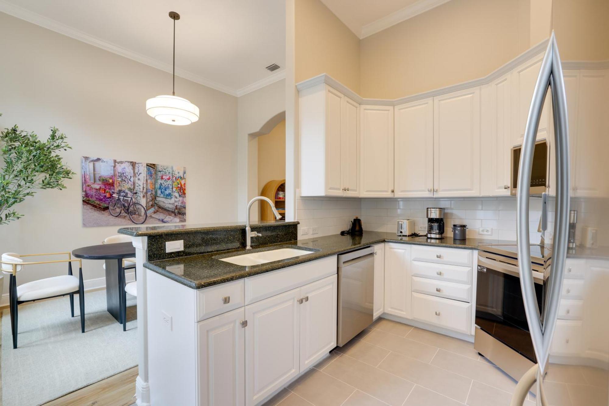 Casa de férias Townhome With Patio Less Than 5 Mi To Uf Campus! Gainesville