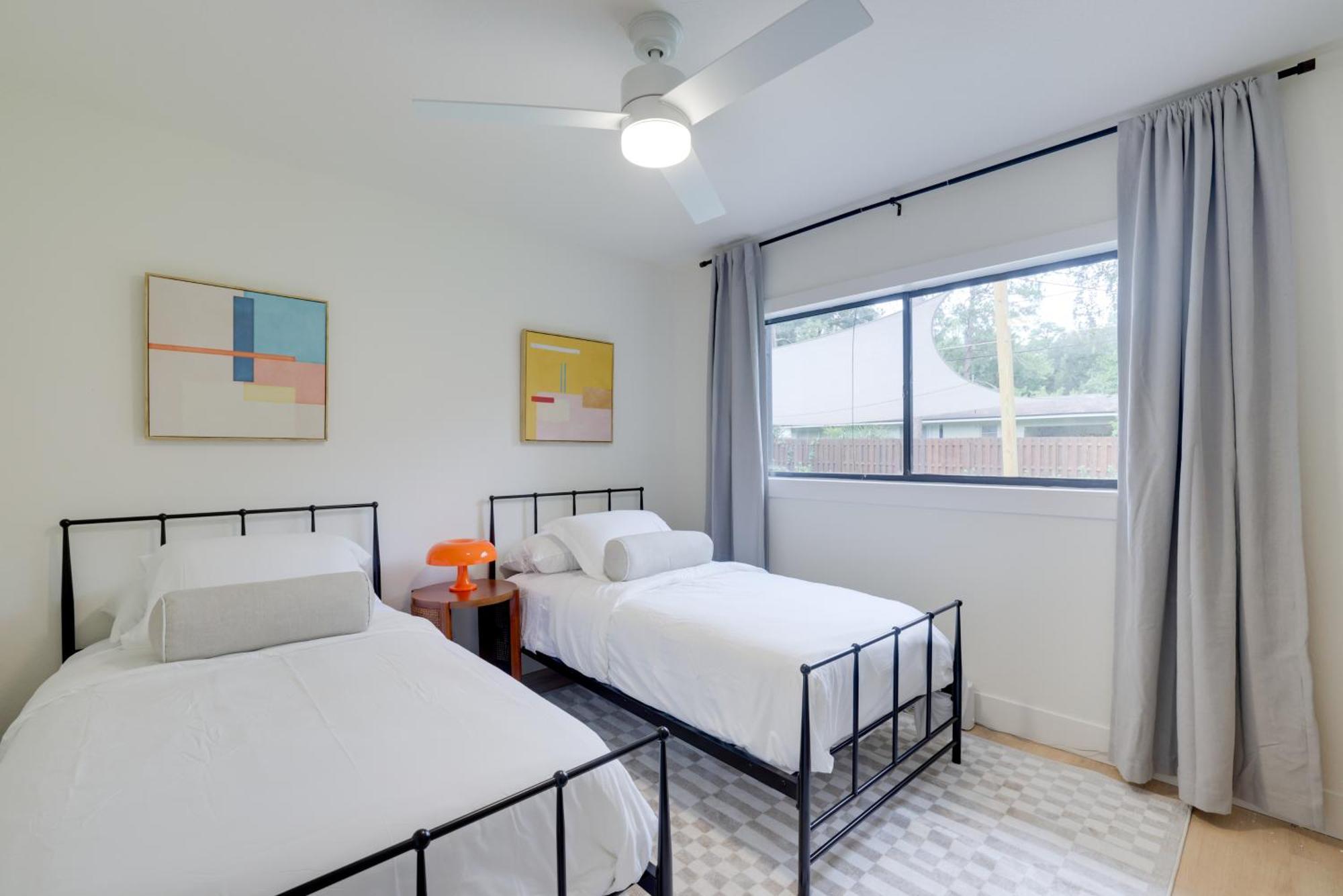 1 Mi To Ben Hill Griffin Stadium With Patio! Holiday home *