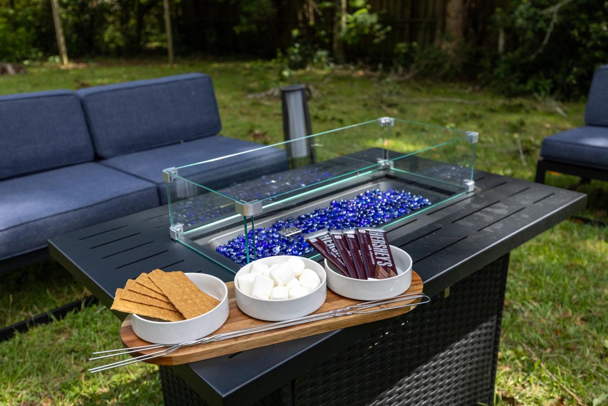 Uf 4min Away! Gameroom-funyard-discgolf-firetable Holiday home Gainesville
