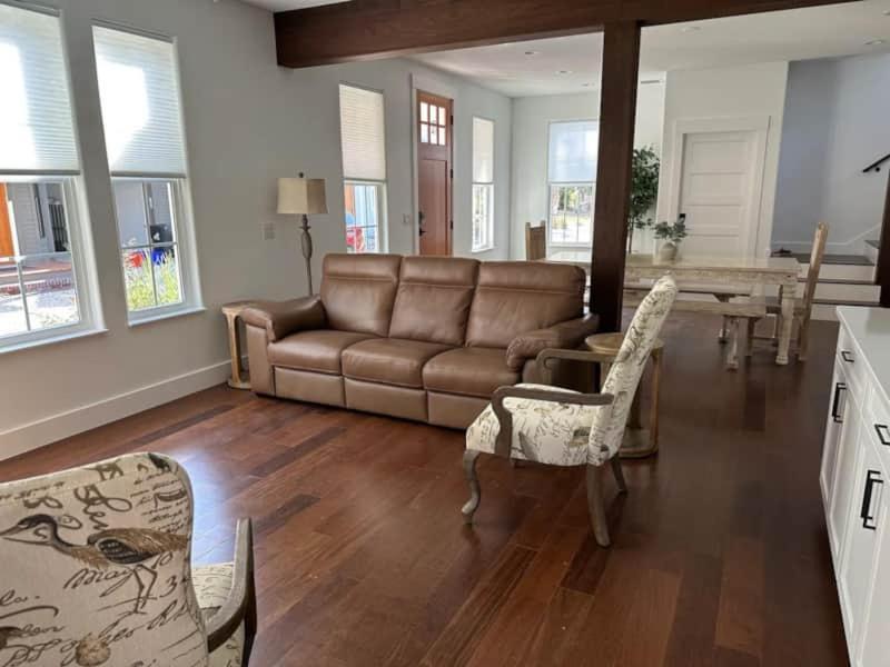 Gator Grove - Colonial House - Brand New Build! Holiday home *