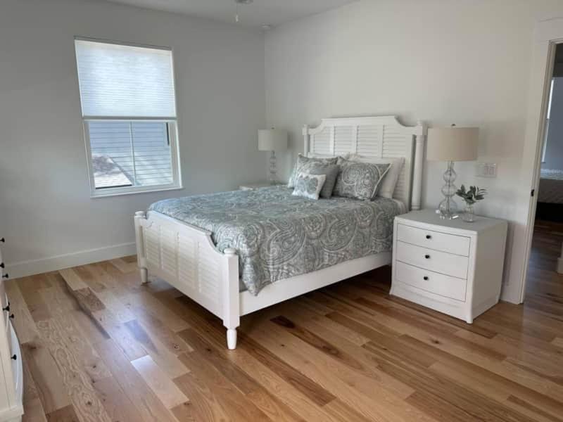 Gator Grove - Queen Ann White - New Build!
