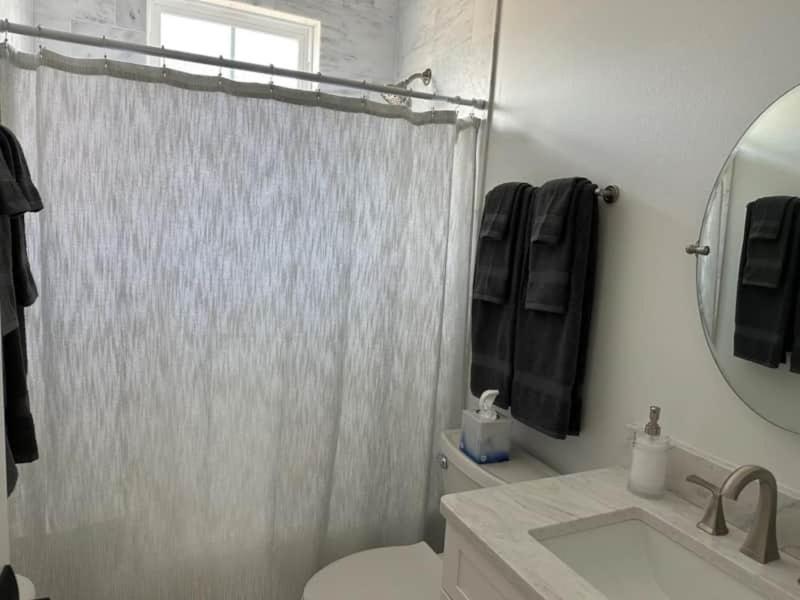 Gator Grove - Queen Ann White - New Build! * Gainesville