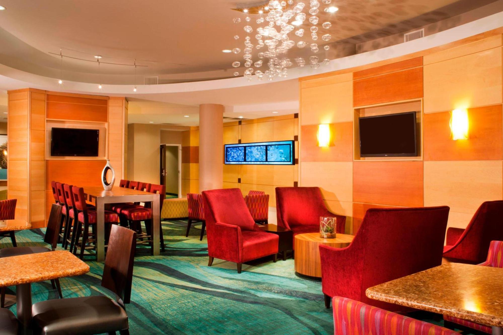 Hotel Springhill 3*