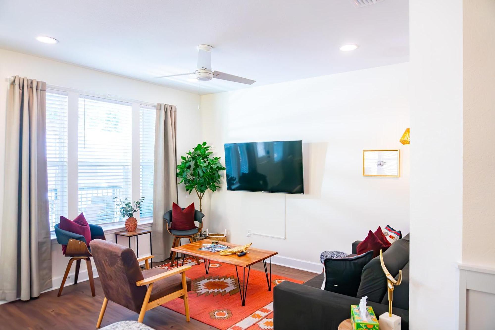 The Prairie Newly Built Upscale * Gainesville