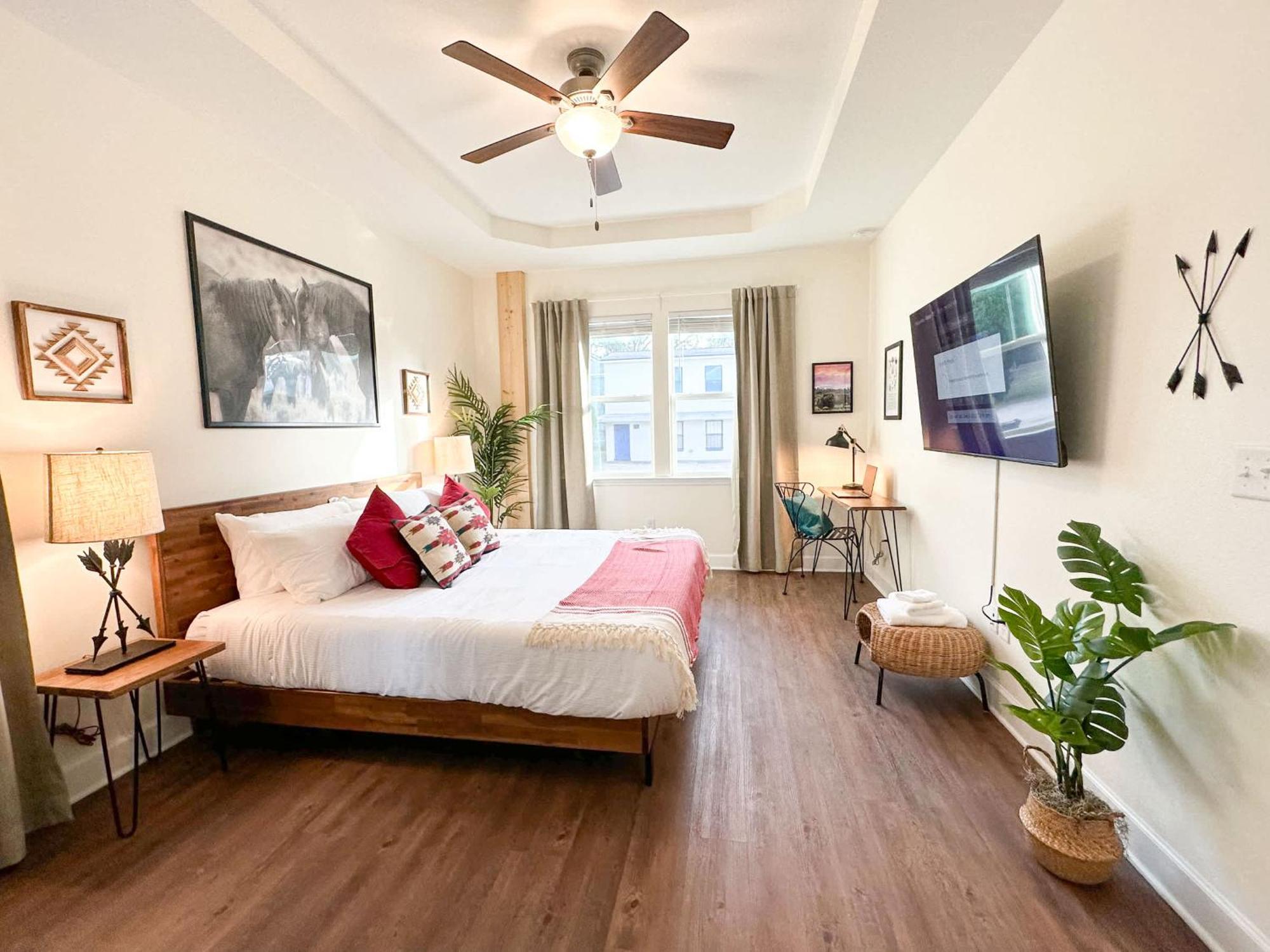 The Prairie Newly Built Upscale Holiday home *