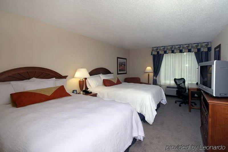 Hilton Garden Hotel 3*