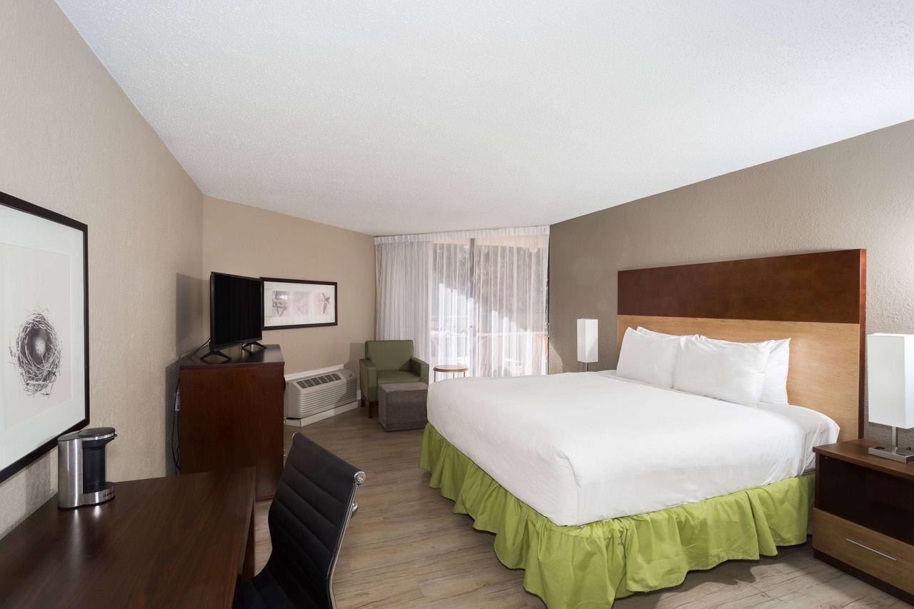 Stayable Select Hotel Gainesville