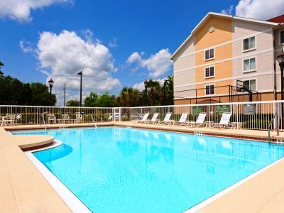 Homewood By Hilton Hotel